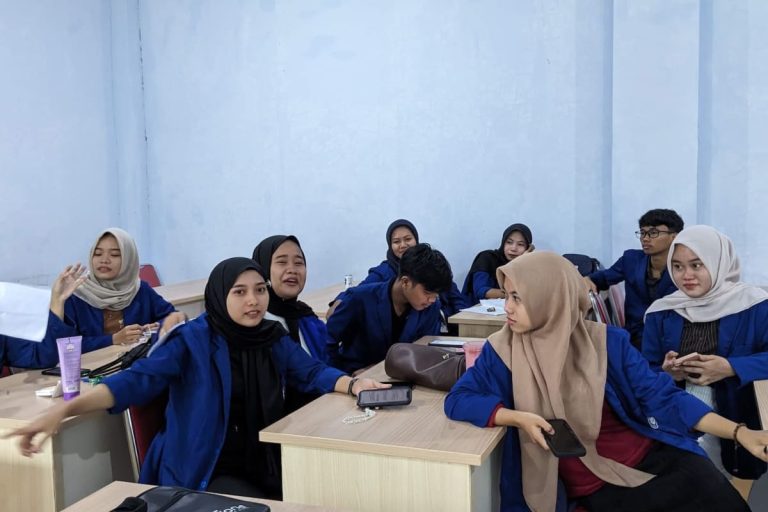 Webinar Peningkatan Kapasitas Dosen Digelar Daring